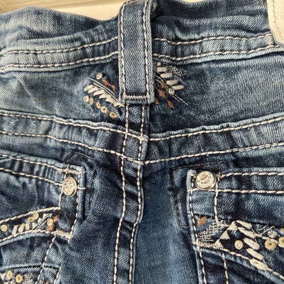 ❄️Mid Rise Boot Cut Bling Jeans - Picture 4 of 16